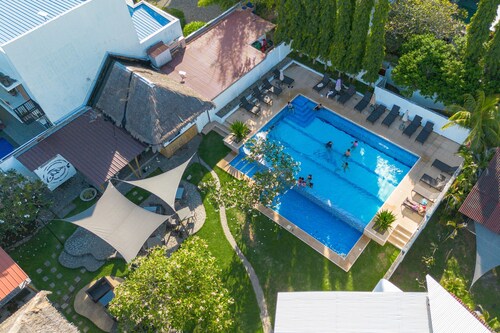 Liquid Dive Resort