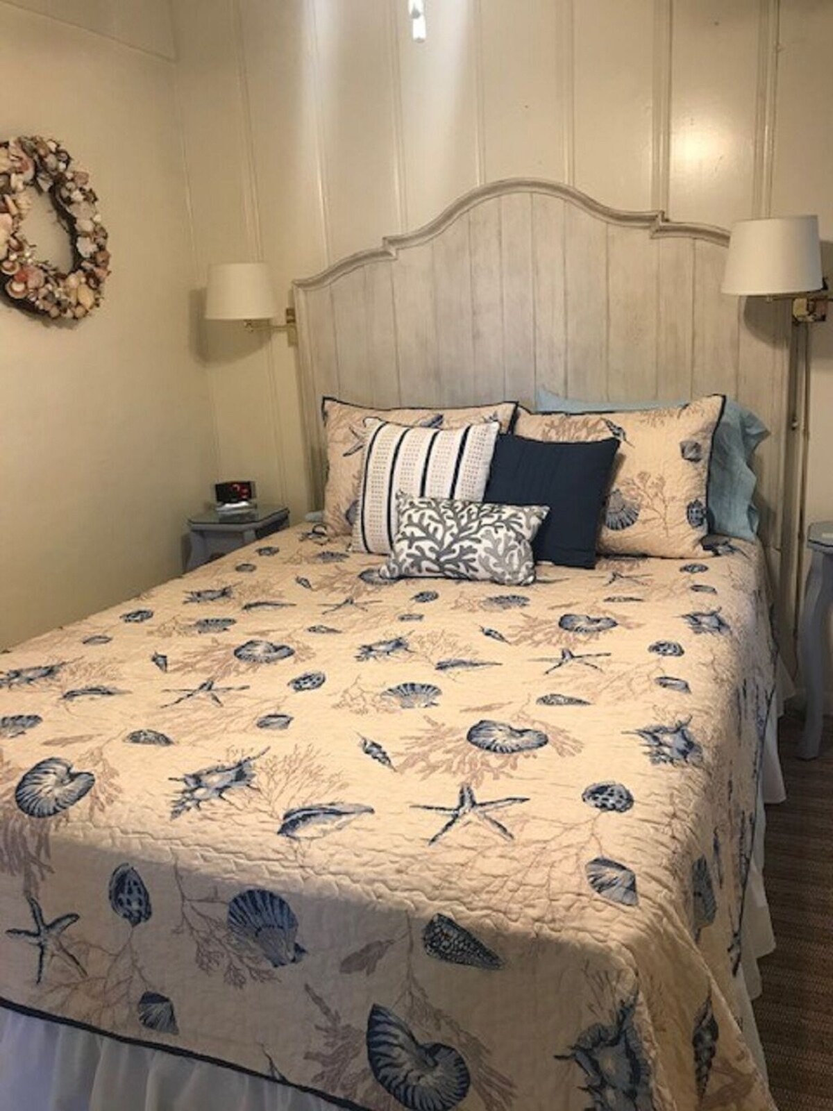 Photo 9 of Ginnys Cozy Beach Cottage