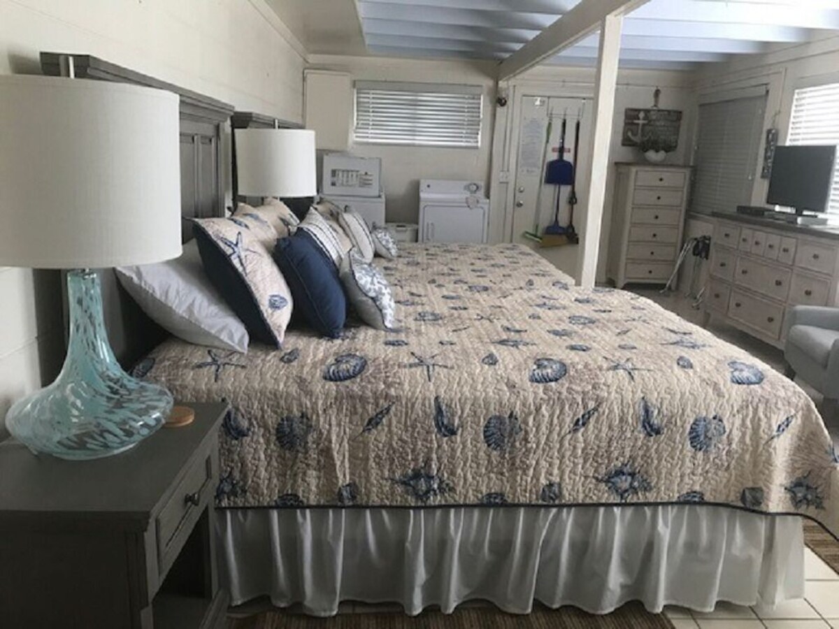 Photo 11 of Ginnys Cozy Beach Cottage