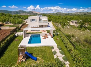 Pool - Luxury villa Wisdom near Split, private pool (Dugopolje)