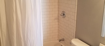 Great location! 5 min. to Downtown, Medical District, and the Masters.