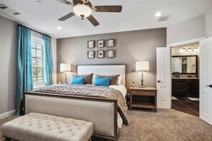 2 bedrooms, iron/ironing board, WiFi