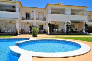 Pool - Peaceful Location, Directly Facing The Swimming Pool, Gardens and Millenium Golf (vilamoura)