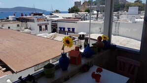 Unclassified image, 4 of 21, button - Can Hotel (Bodrum)