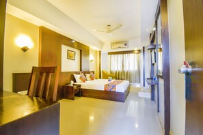 Suite, 1 King Bed | Desk, free WiFi - FabHotel Greenwood Inn & Suites (Mysore)