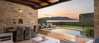 Luxury Villa Posidonia with Pool Only 35 Metres From The beach
