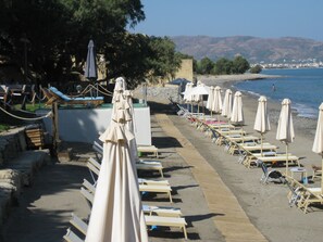 Beach nearby, beach towels