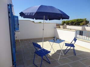 Apartment, 3 Bedrooms | Terrace/patio