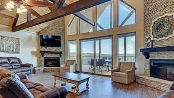 Smart TV, fireplace, DVD player