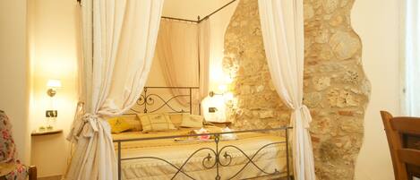 Departamento ejecutivo, 2 habitaciones | Muebles diferentes, escritorio, cortinas blackout y wifi gratis