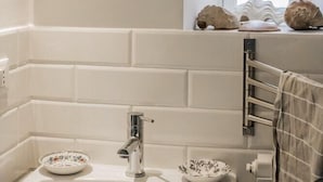 Double Room (3) | Bathroom - Bottega delle Arti (Rome)