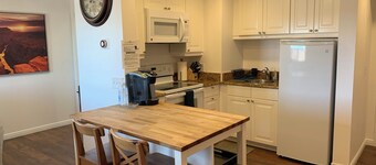 Bryce Vistas Vacation Apartment - Claron Suite