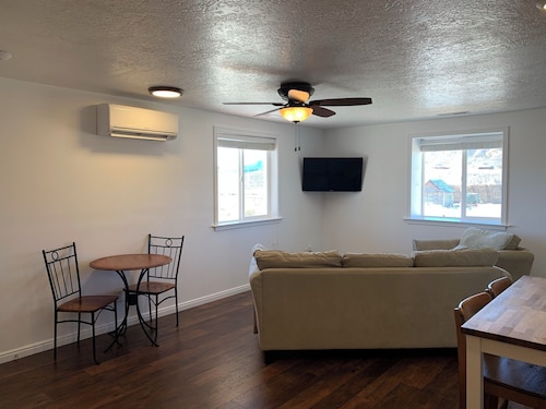 Bryce Vistas Vacation Apartment - Claron Suite