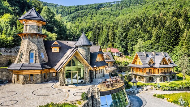 Front of property - KRUPÓWKA MOUNTAIN RESORT - Widokowy hotel z basenami i wellness (Szczyrk)