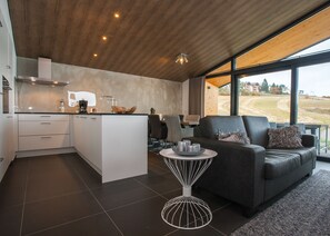 Villa, Multiple Beds, Hill View | Living area | Smart TV, fireplace, ping pong - Villas Winterberg (Winterberg)