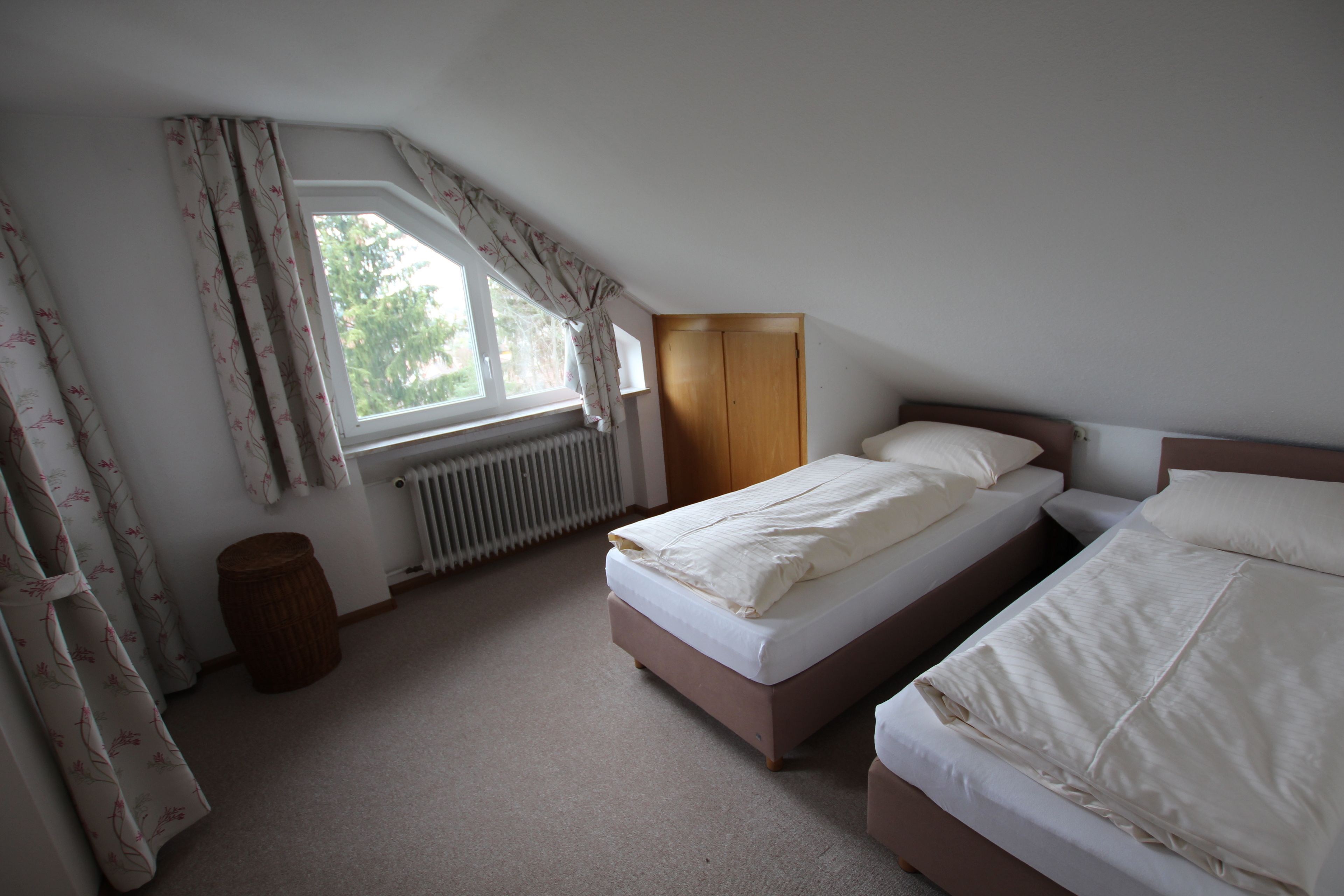 panoramic apartment, non smoking, valley view | children’s theme room