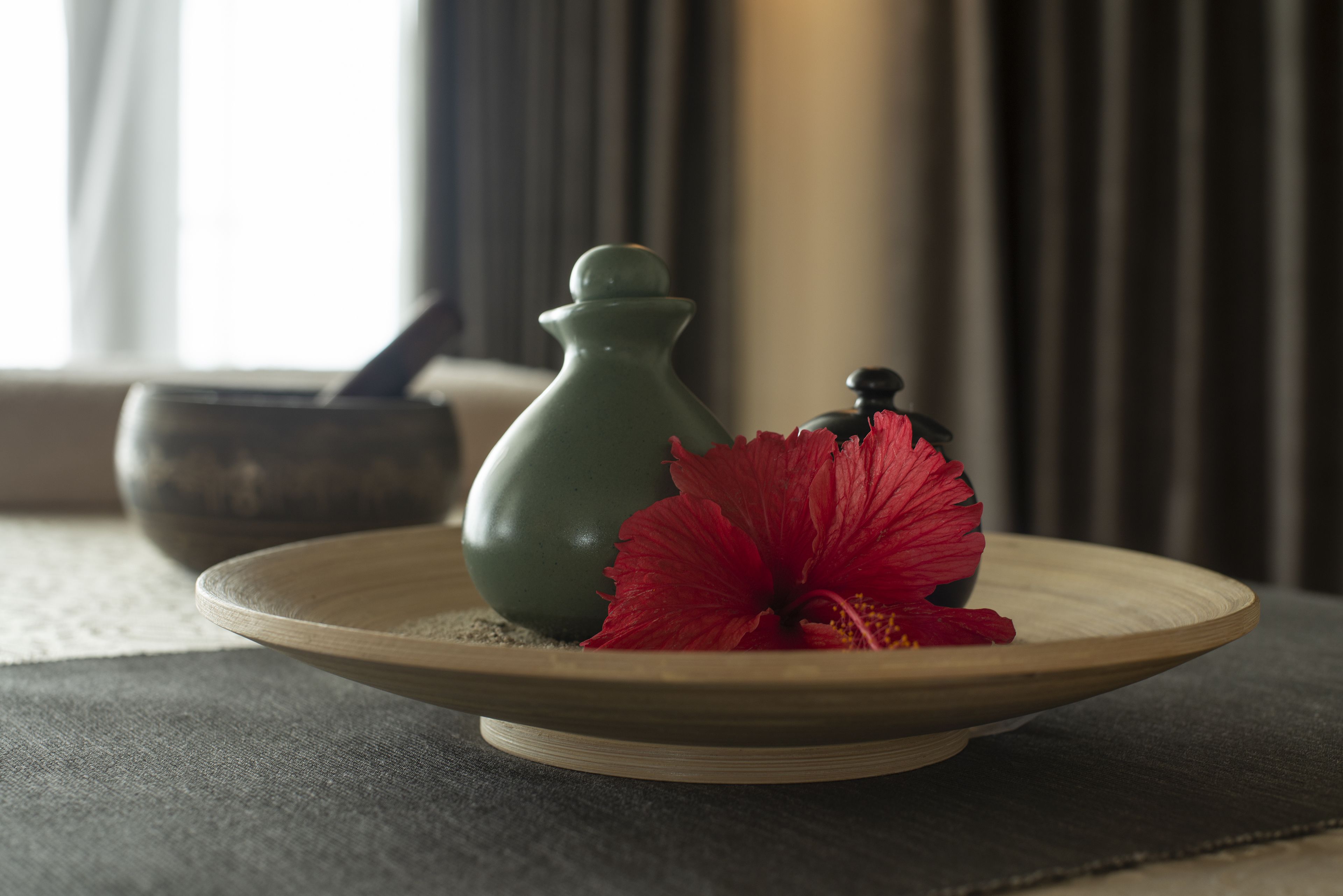 couples treatment room(s), body treatments, hot stone massages