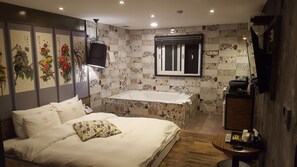 VIP | Individually decorated, individually furnished, free WiFi - Hotel Yaja Jongno (Seoul)