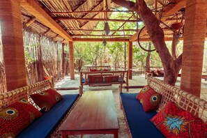 Property grounds - Demani Lodge (Paje)