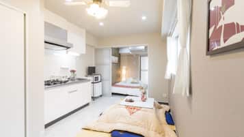 Wifi gratis y ropa de cama