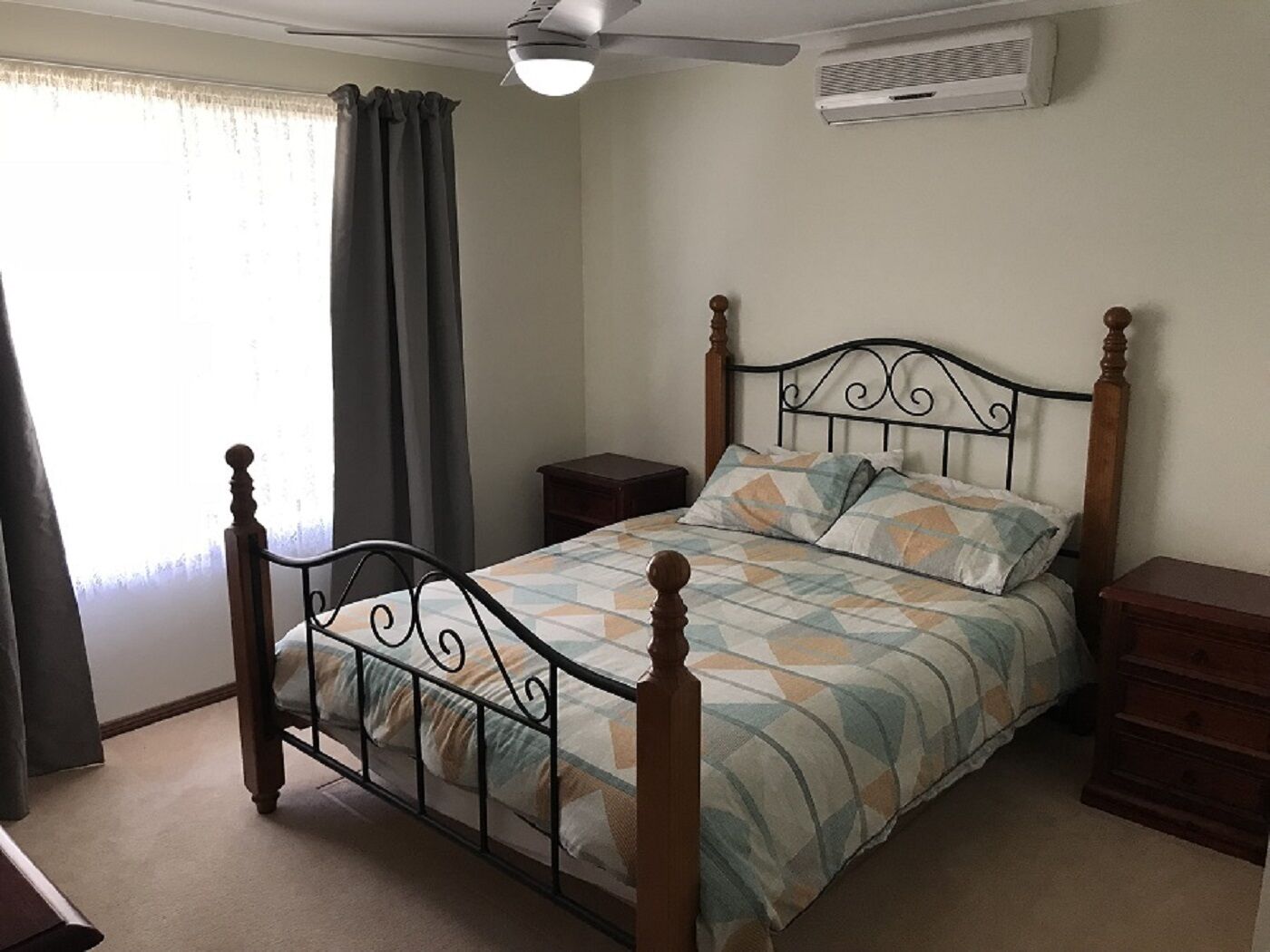 Barbican Close located in the Wallaroo Marina — image 10