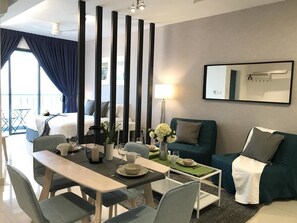 Estudio clásico | Tabla de planchar con plancha, wifi gratis, ropa de cama