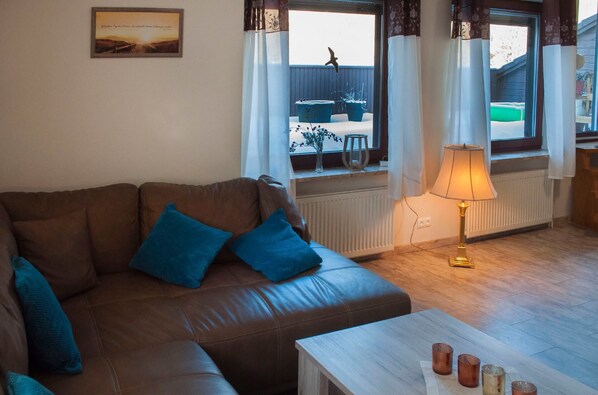 Appartement (3 - additional cleaning fee EUR 50) | Coin séjour