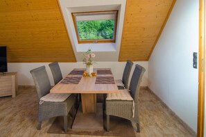 Apartment 1 (additional cleaning fee EUR 50) | In-room dining - Landhaus am Kunstberg (Clausthal-Zellerfeld)