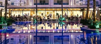 Grand Blue FAFA Resort & Spa