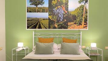 Kamar Comfort | Brankas, meja kerja, Wi-Fi gratis, dan seprai linen