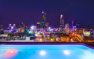 Outdoor pool, open 6:00 AM to 10:00 PM, pool umbrellas, sun loungers