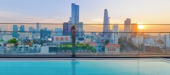 Winsuites Sai Gon Hotel