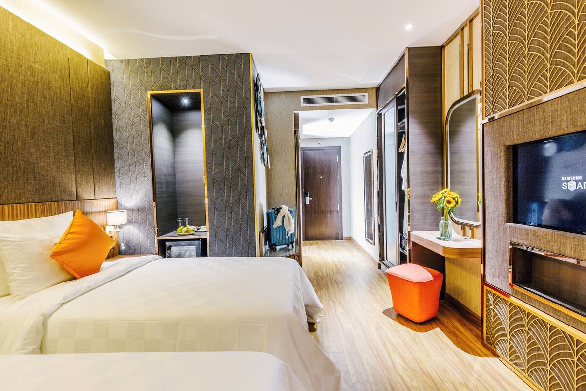 Deluxe kamer, geen ramen | 2 slaapkamers, luxe beddengoed, een gratis minibar