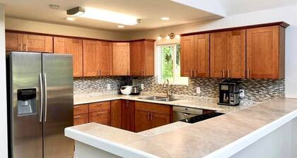 Newly remodeled gem in Hawaiian Shores