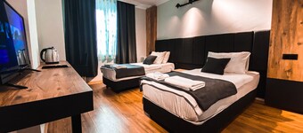 Tepe Hotel & Business Suite