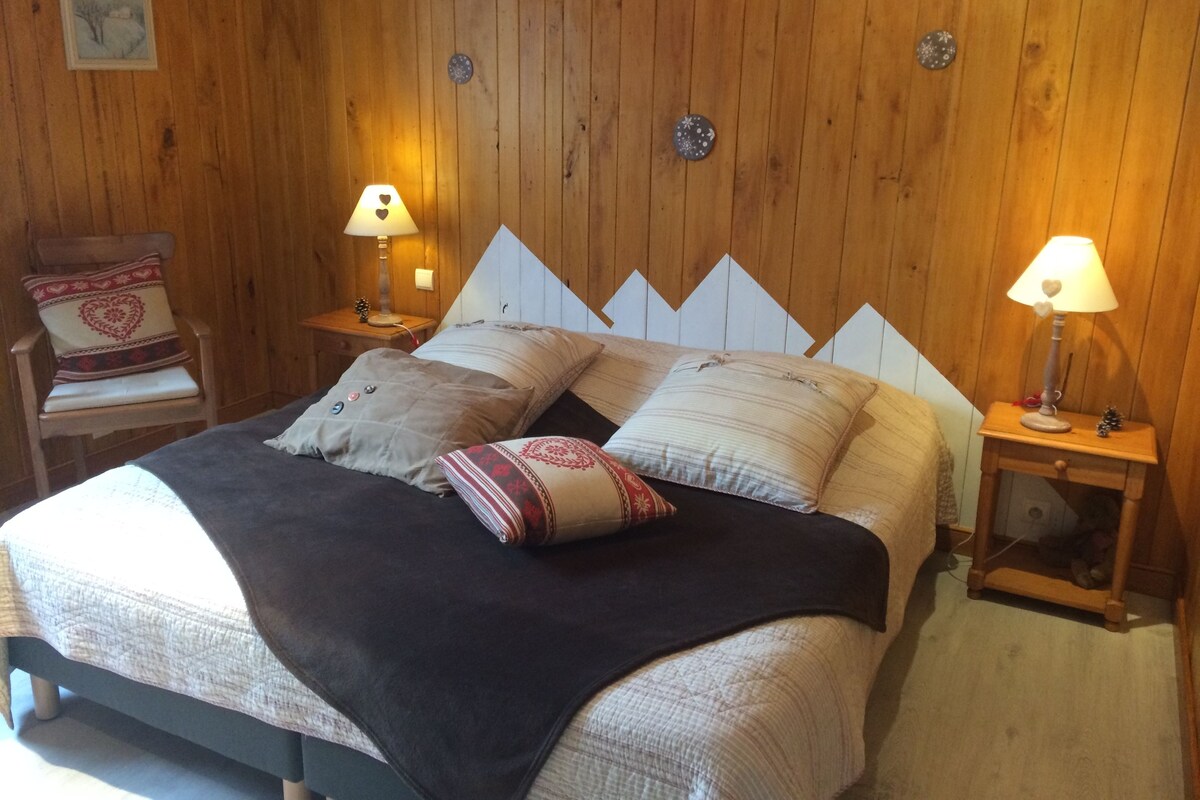 Doppel- oder Zweibettzimmer (Hiver)
