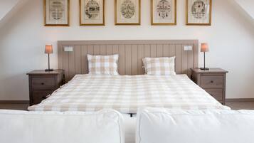 Blackout drapes, soundproofing, rollaway beds, free WiFi