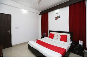 Deluxe Room, 1 Double Bed | Desk, free WiFi