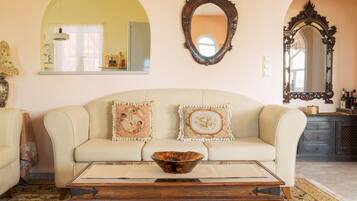 Villa, 3 Bedrooms, Mountain View | Living area | Smart TV, fireplace, DVD player
