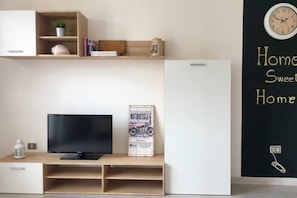 Villa, 3 Bedrooms | Living area | Flat-screen TV - Villetta Gardenia (Morciano di Leuca)