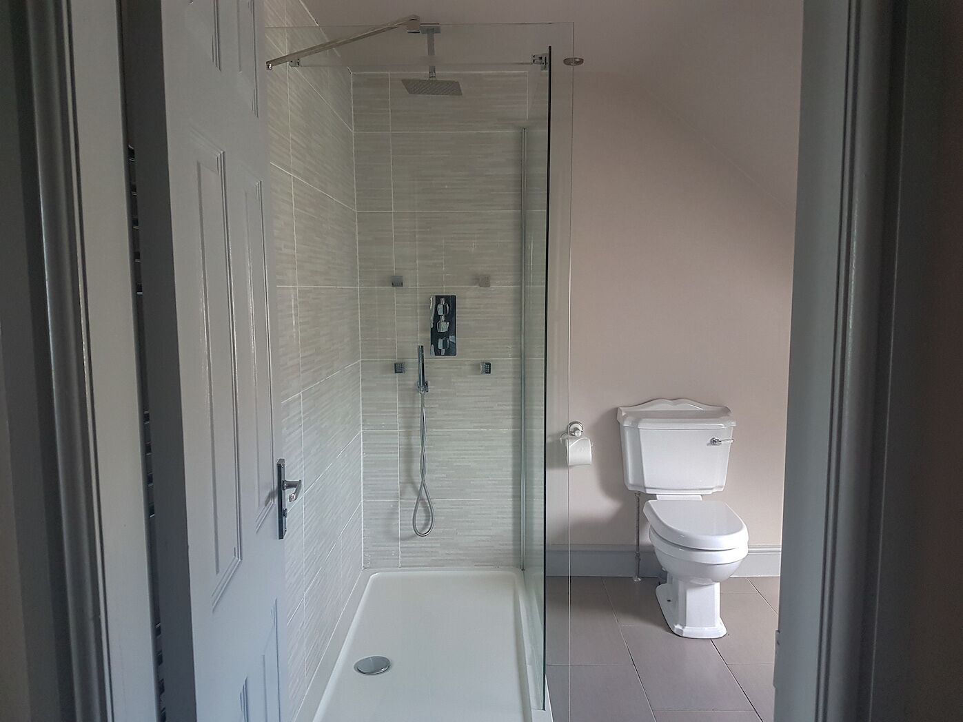 comfort double room, ensuite, sea view | bathroom | towels