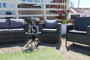 Sun deck