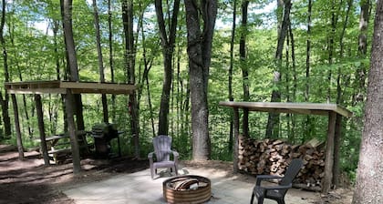 El Duck Nest Glamping Cabin en Dragonfly Lake * Nuevo listado *