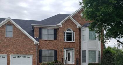 Amazing W Marietta 5BR-3BA Relocation, Long Stay