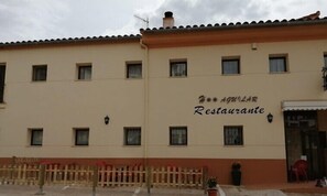 Fachada del alojamiento