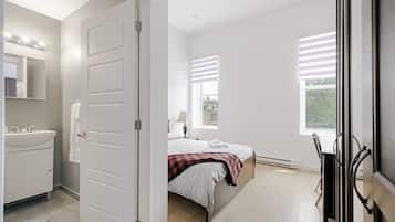 Kamar Comfort, 1 Tempat Tidur Double (Bedroom 3) | 1 kamar tidur, seprai katun Mesir, dan seprai premium