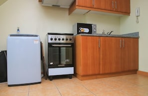 Stunning BGC Manila Loft (32F) | Private kitchen | Full-size fridge