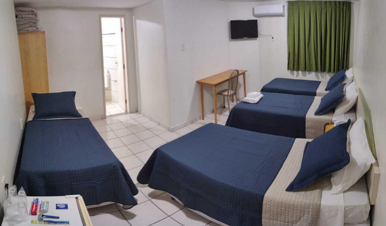 family room | minibar, free wifi, bed sheets