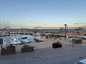 Marina - VACATION APARTMENT RENTALS (Saint-Cyr-sur-Mer)