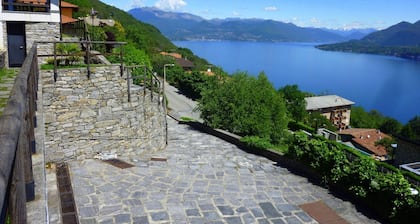 "NIDO SUL LAGO" - The Lake Relax!